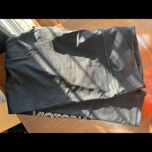 Victorias Secret Sport Leggings NWOT